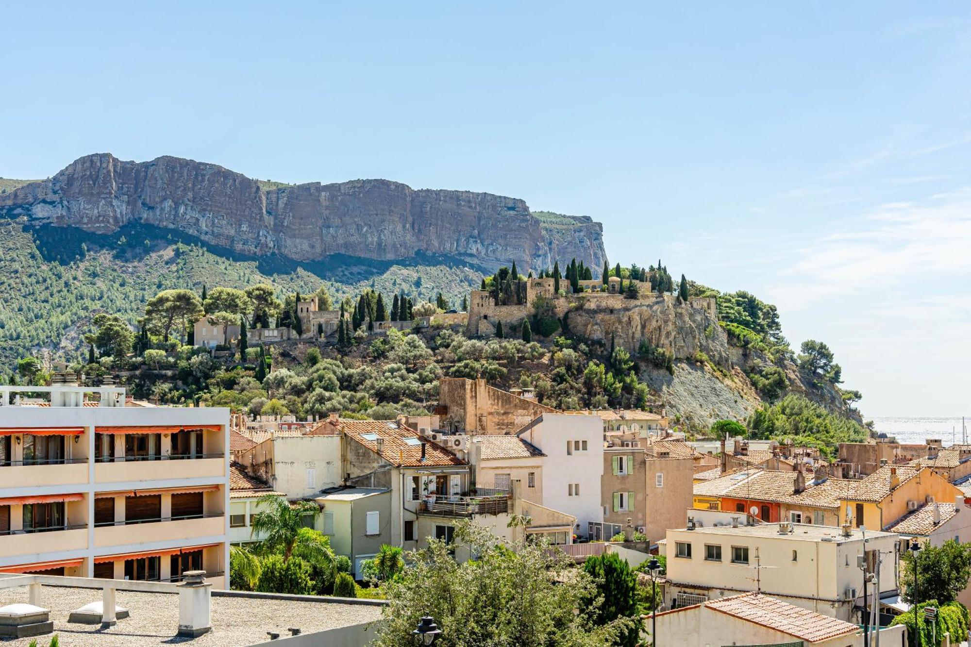 Cassis - Le Capucine, 4Pers, Terrasse, Classe 3 Etoiles Bagian luar foto